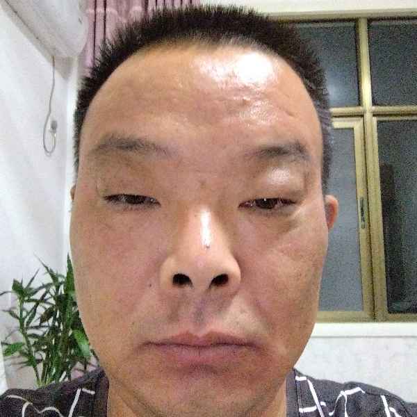 江苏46岁单身帅哥真诚找对象-肇庆相亲网